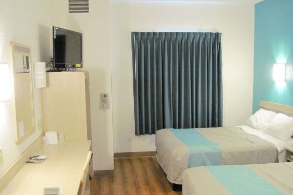 MOTEL 6 AVOCA IA (Avoca)